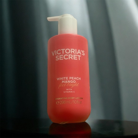 Victoria's Secret Other - Victoria's Secret White Peach Mango Hydrating Body Lotion